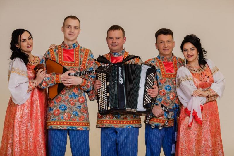 Фольклорная группа или народный ансамбль